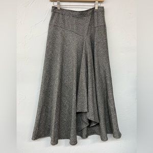Women’s Gray & Black 8P Wool Skirt
